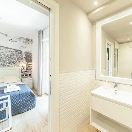 Eleonore Elegant Rooms Cagliari Extérieur photo